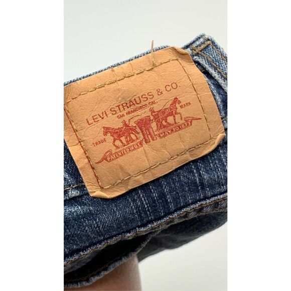 Levi's Women's Denim Five-Pocket Straight Leg Jeans Blue Size 14 Long - Picture 3 of 8